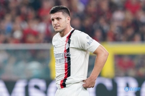 Sky Ý dự đoán đội hình xuất phát của Milan ở vòng Serie A này: Luân phiên 6 người, Okafor & Jovic & Jiafu xuất phát