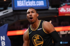 Tất cả sự giàu có vô địch đều ở đó! Nhà vô địch Otto Porter Jr. giải nghệ. Dù chấn thương nhiều lần nhưng anh vẫn là người chiến thắng trong cuộc đời.