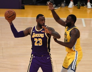 Xem trước trận play-off? ESPN dự đoán tỷ lệ thắng của Lakers: Lakers 63,7%, Warriors 36,3%