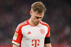 Le Parisien: Paris đang chú ý đến Kimmich và Guimarães, Campos đã liên hệ với đội sau