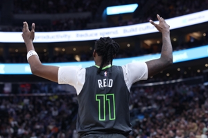 Đầu ra ổn định! Naz Reed đóng góp 18 điểm, 3 rebound và 3 kiến ​​​​tạo khi bắn 7/15.