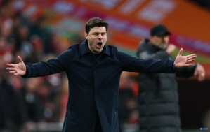 Pochettino về việc Sterling bị la ó: Chúng ta cần ủng hộ anh ấy, anh ấy có hơn chục năm kinh nghiệm ở Premier League