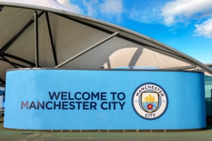 Cựu vô địch quyền anh: Manchester City không bị trừng phạt là một sự ô nhục tuyệt đối, họ nên xuống hạng năm