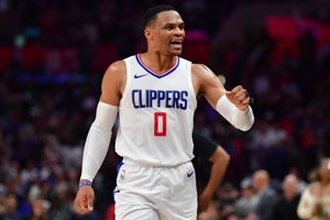 Westbrook nói về màn lội ngược dòng 26 điểm: Ở giai đoạn này của mùa giải, bạn không thể nhượng bộ trước bất kỳ tình huống nào!